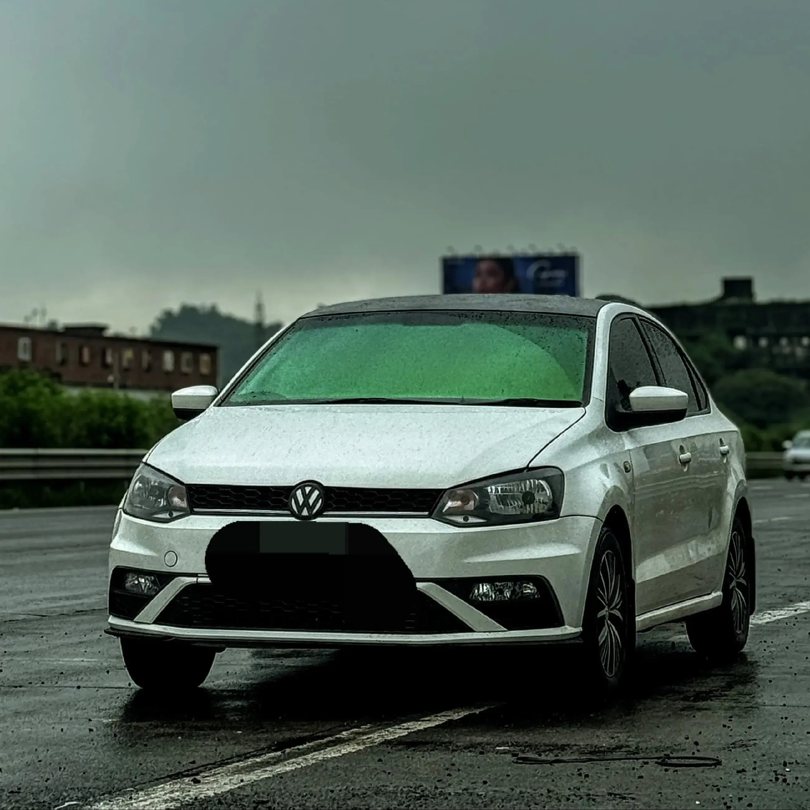 Green chameleon tint windshield film