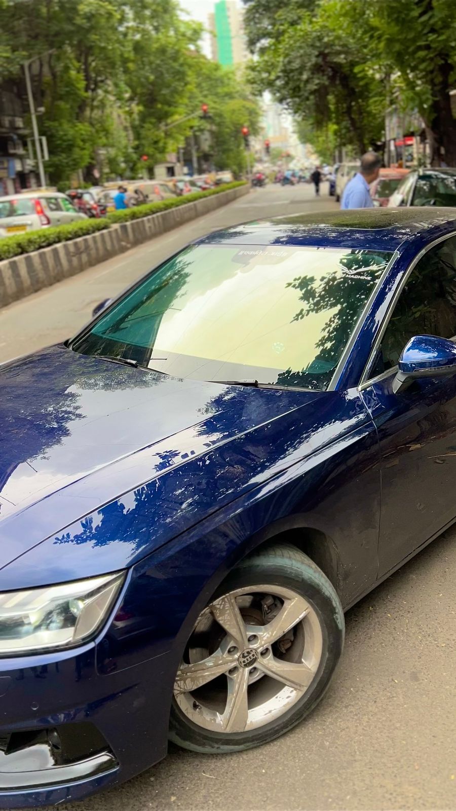 Blue gold chameleon tint windshield film iridescent